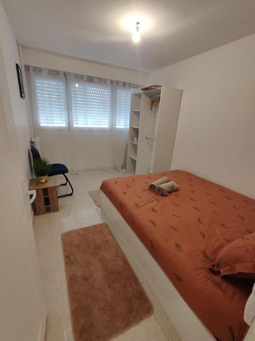 Appartement T4 スヴラン エクステリア 写真