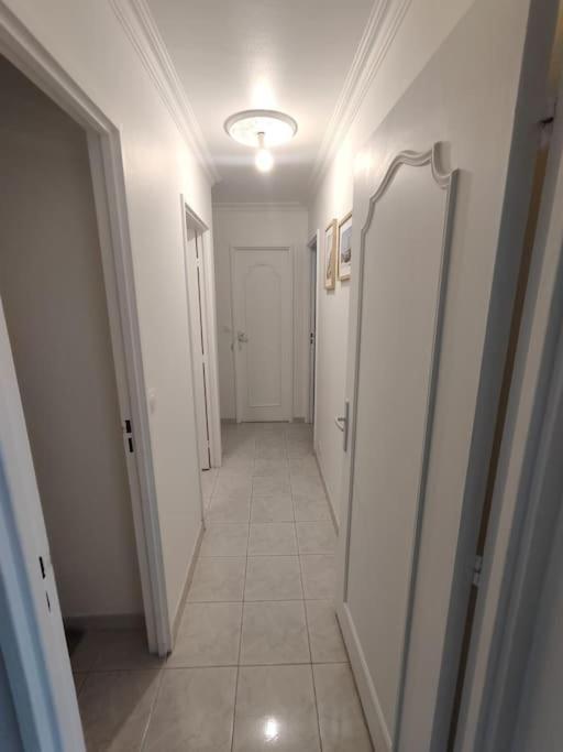 Appartement T4 スヴラン エクステリア 写真